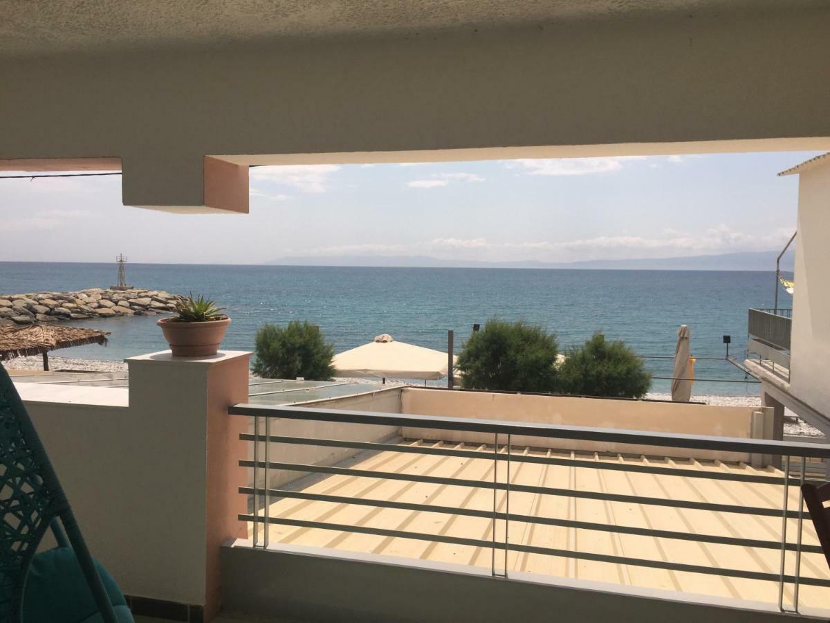 Agali 2 Maizonette Front Of The Sea Διαμέρισμα Ακρογιάλι Εξωτερικό φωτογραφία